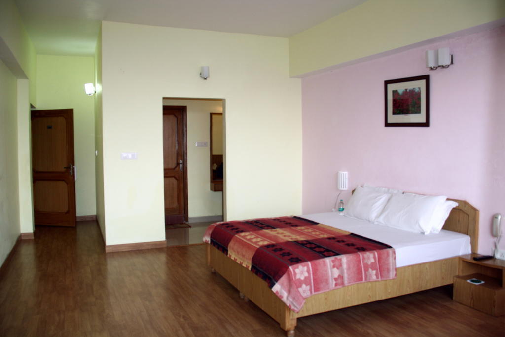 United 21 Resort Chail Zimmer foto
